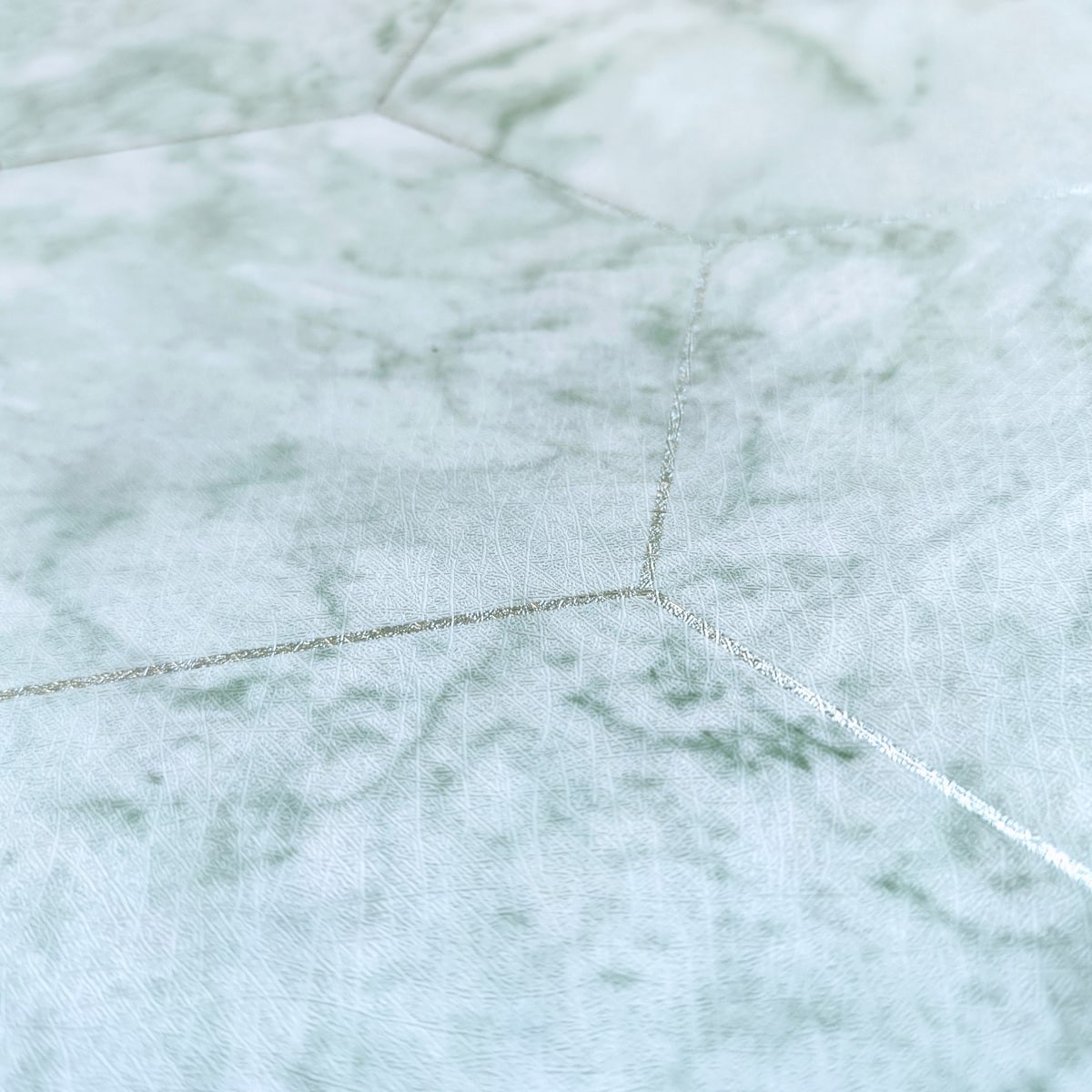Самоклеющаяся пленка «Нефритовый мрамор серебряные соты» 0,45х10м (KN-X0051-4) - фото 1