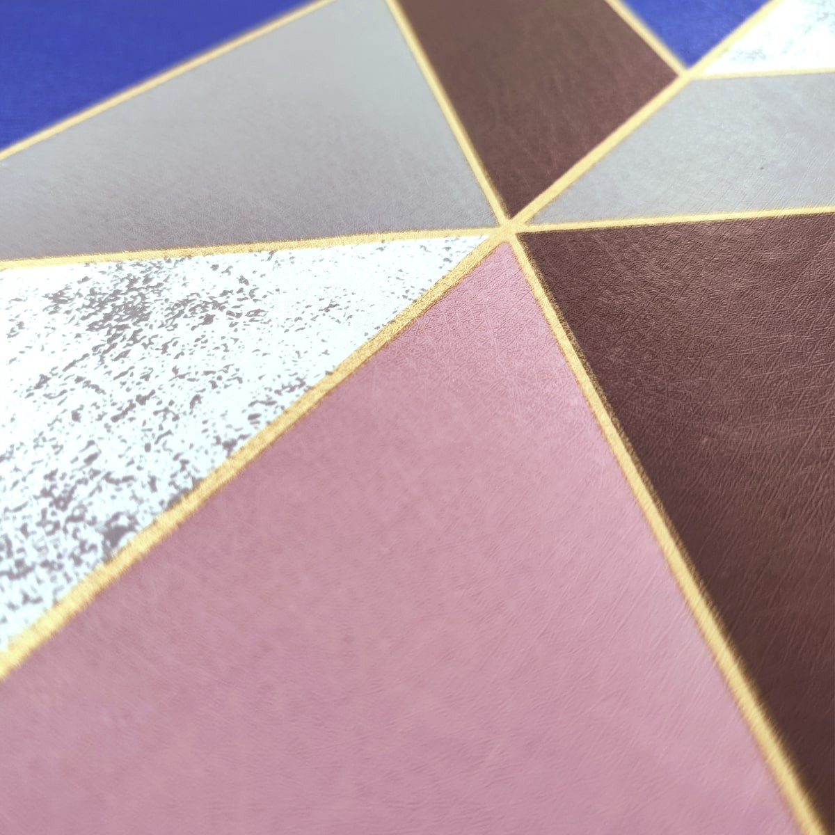 Самоклеющаяся пленка «Розовые треугольники» 0,45х10м (KN-X0085-3) - фото 1